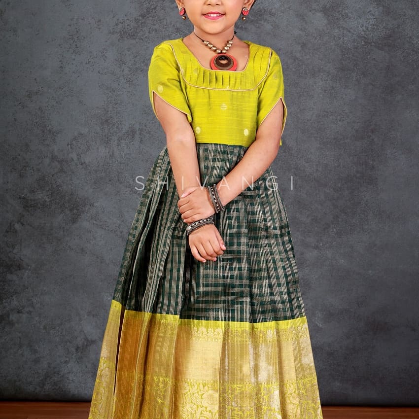 Girls customized traditional pavadai sets